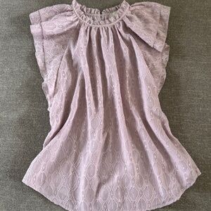❄Beautiful Lavender Flutter Sleeve Fancy Top